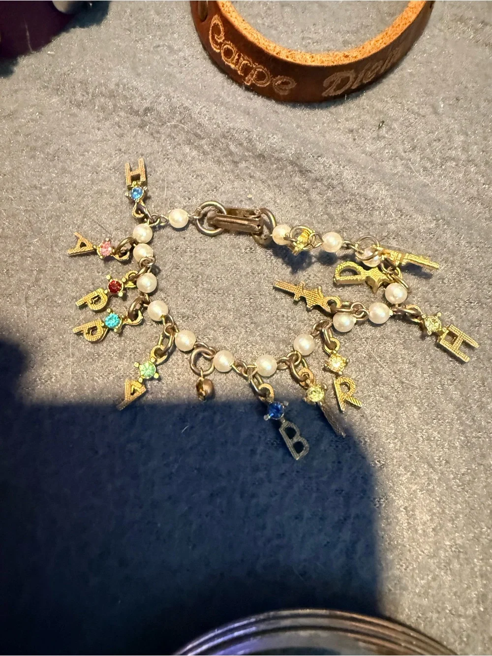 Assorted Women's Bracelet Set - Mixed Colors